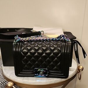NWOT Chanel Beauty Black Quilted Crossbody Bag with Iridescent Chain